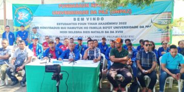 Estudante UNPAZ Ramo Covalima hamutuk ho komunidade halo pers Konferensi ba karta notifikasaun husi MSSK, Kinta (07/07/2022). Foto: Cova.News.