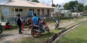 Doútor Sira La Tama Servisu, Komunidade Maukatar Loris Moras Fila Ba Uma