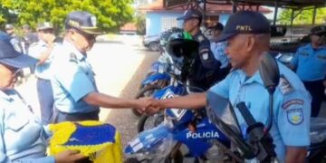 Instituisaun PNTL Distribui Motorizada Ba Eskuadra Hitu Iha Covalima